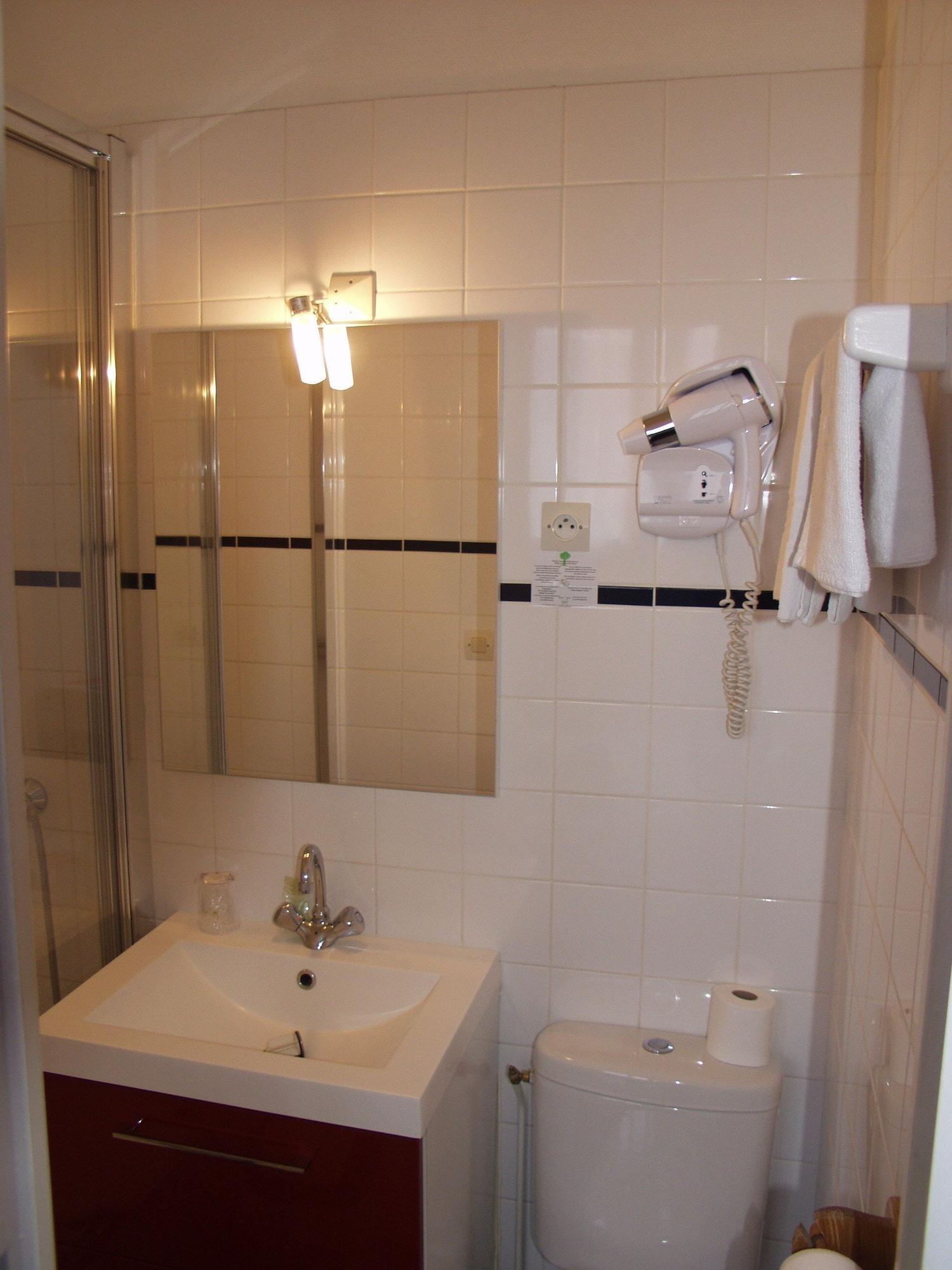 Cit'Hotel Hôtel Beauséjour Cherbourg-en-Cotentin Esterno foto